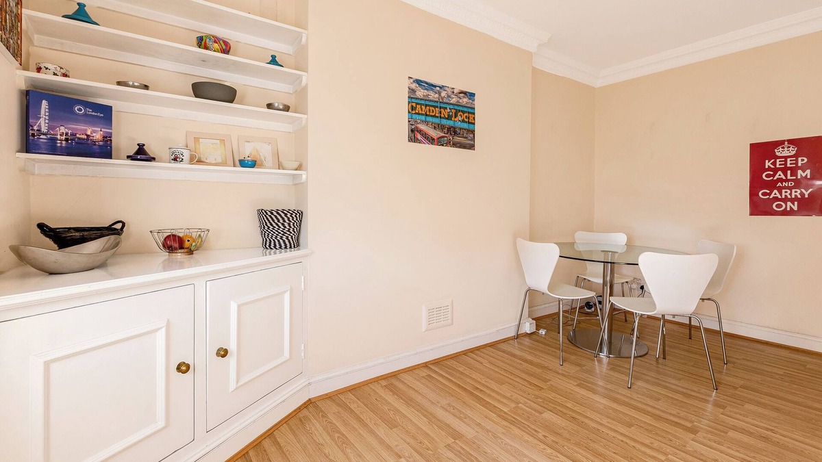 Primrose Hill Apartment | Metropolitan 1BR flat, 5 minutes Chalk Farm tube
