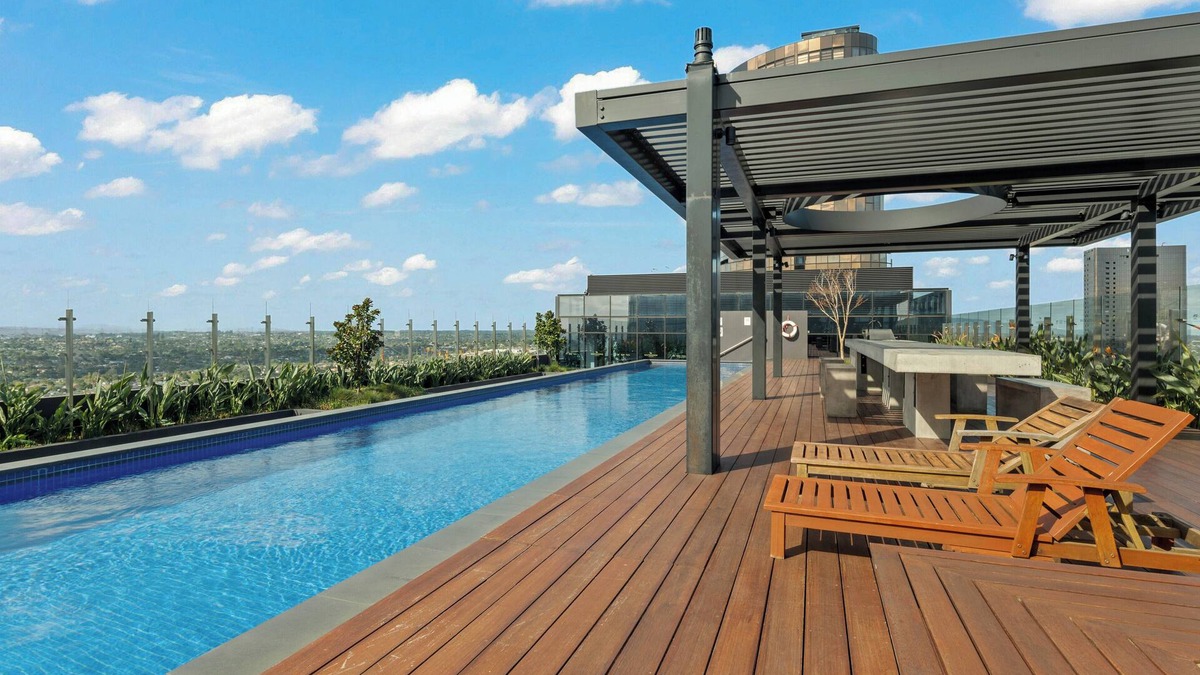 Box Hill Apartment | Metropolitan Oasis, 2B1B Apartment Box Hill