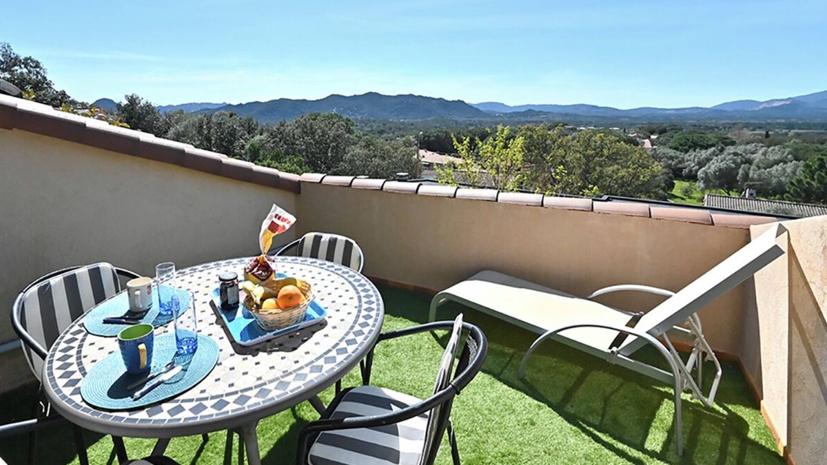 Porto-Vecchio Apartment | Meublé de tourisme classé 3 * 2 terrasses-parking privé clim- internet Wifi