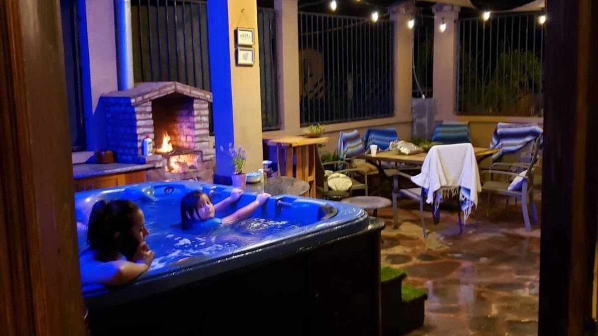 Primo Tapia House | Mexican house! Relaxing with Jacuzzi 3 minutes from the beach