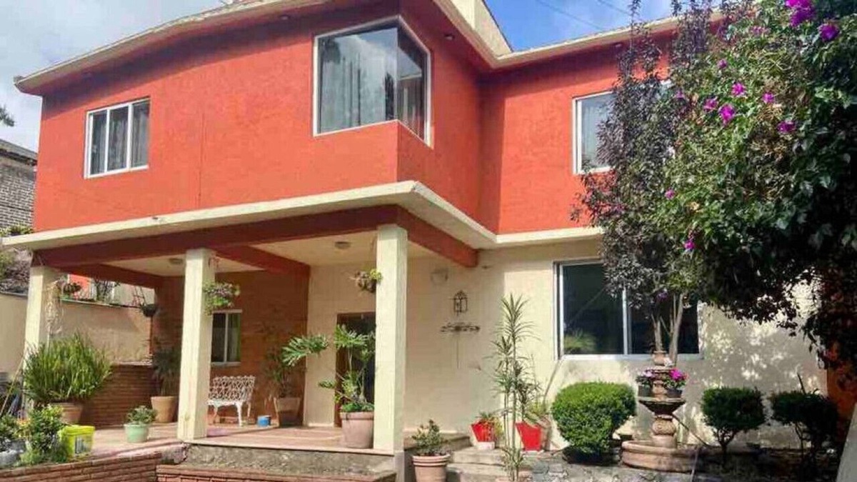 Tlalpan House | Mexico City House Near Six Flags: Charming Retreat