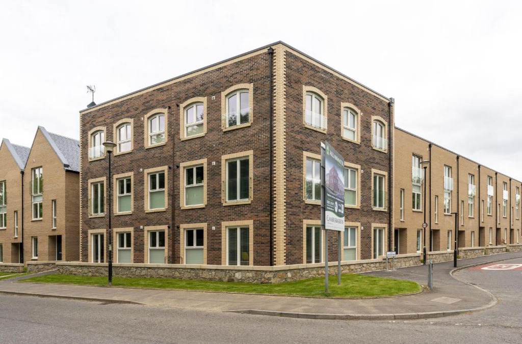 Auchengray House | Mhuilinn Apartment