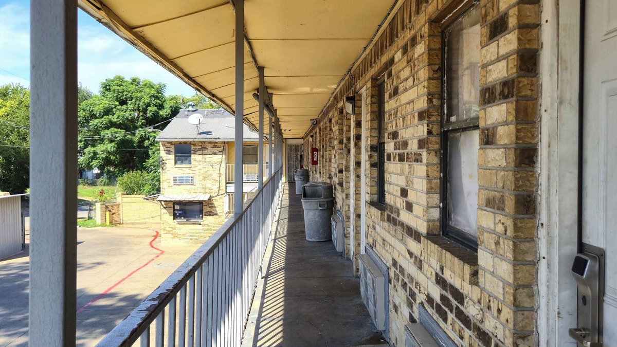 South Dallas - Fair Park Hotel | Mi Amor Inn & Suites By Hotel O Dallas Tx Hwy 352