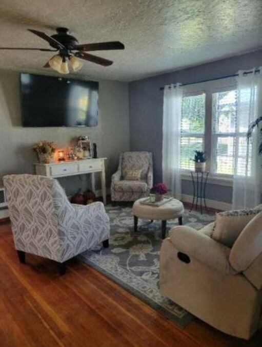 Rupert House | Mi Casa, Tu Casa