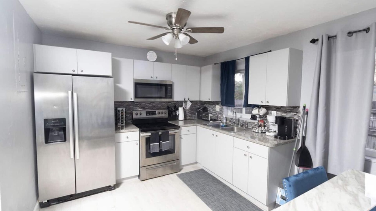 Golden Glades House | 💙Miami💙2 BD Gem 💙Self Check-In💙Free Parking