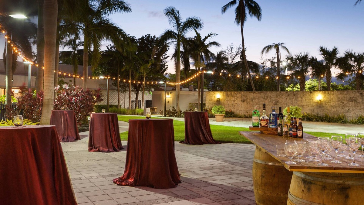 Flagami Hotel | Miami Airport Marriott
