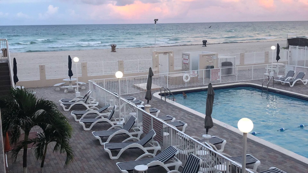 Sunny Isles Beach Apartment | Miami Beach Club, 19051 Collins Avenue