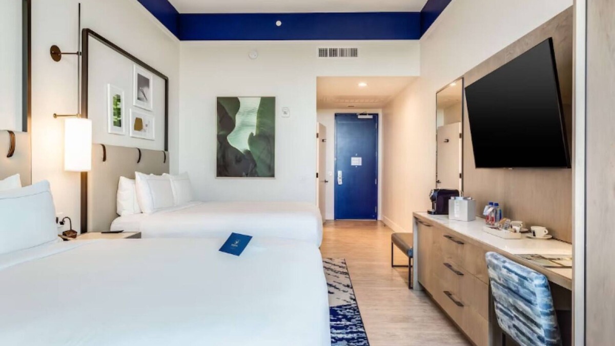 Ojus Hotel | Miami's Best Kept Secret! Rooftop Swimming Pool, Pets Allowed!