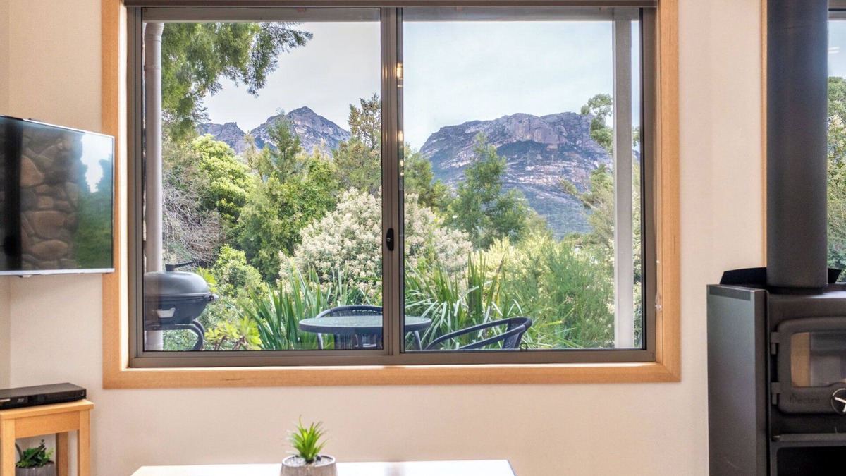 Coles Bay Apartment | Mica (FS6) - Freycinet Holiday Houses