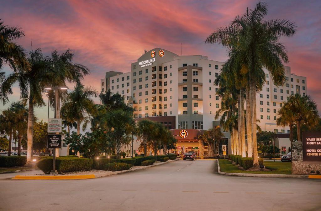 Tamiami Resort | Miccosukee Casino & Resort