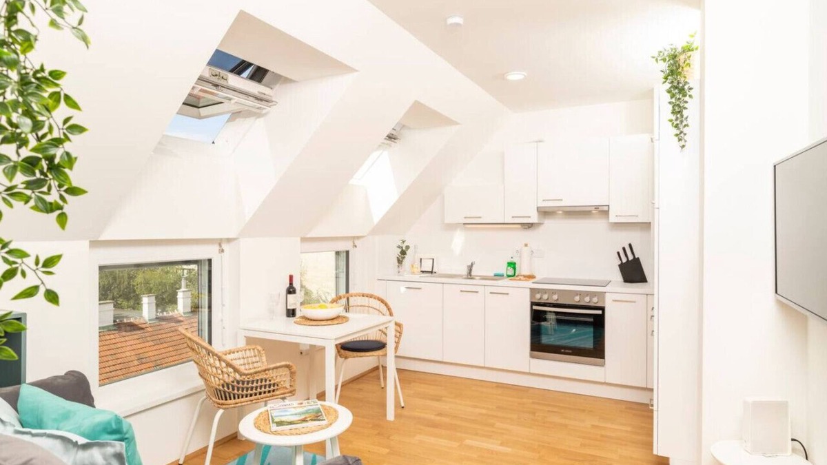 Rudolfsheim-Funfhaus Apartment | Micro Rooftop Penzing