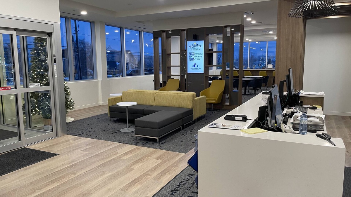 Summerside Hotel | Microtel Inn & Suites by Wyndham Summerside