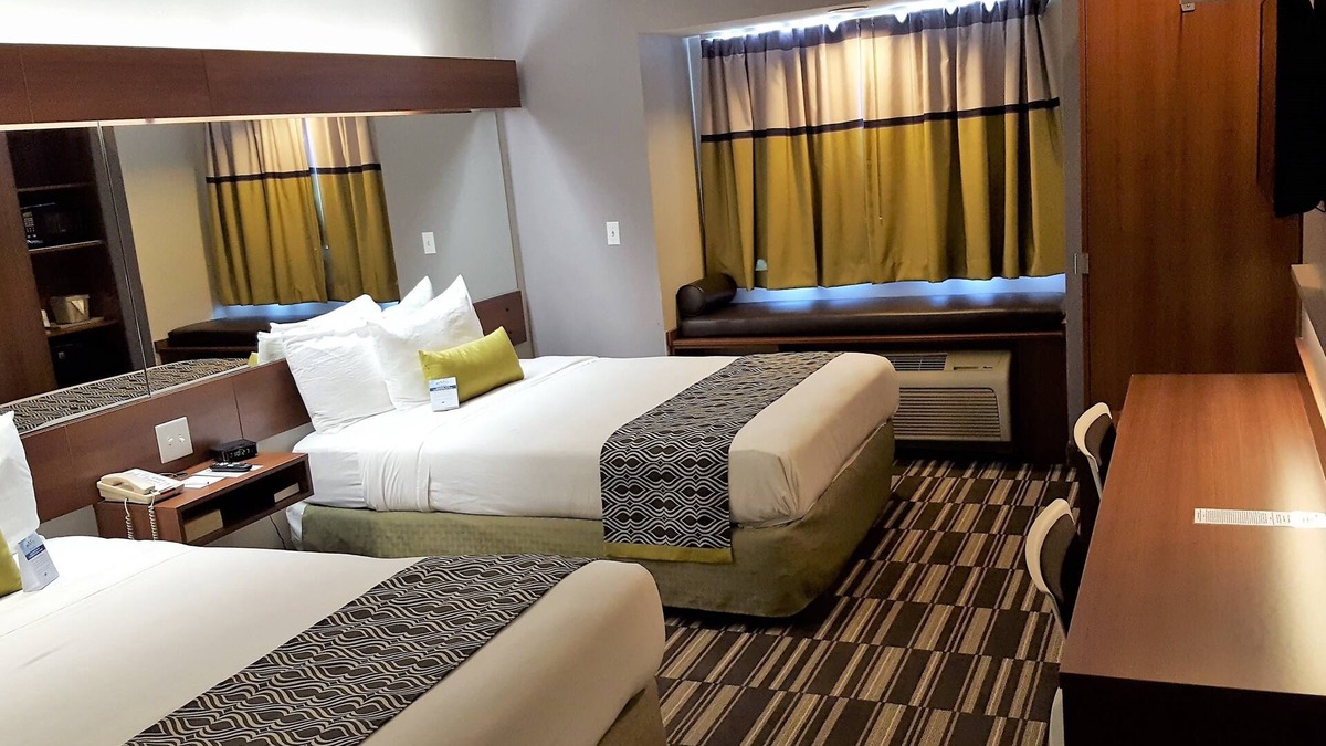Bellevue Hotel | Microtel Inn & Suites by Wyndham Bellevue/Omaha