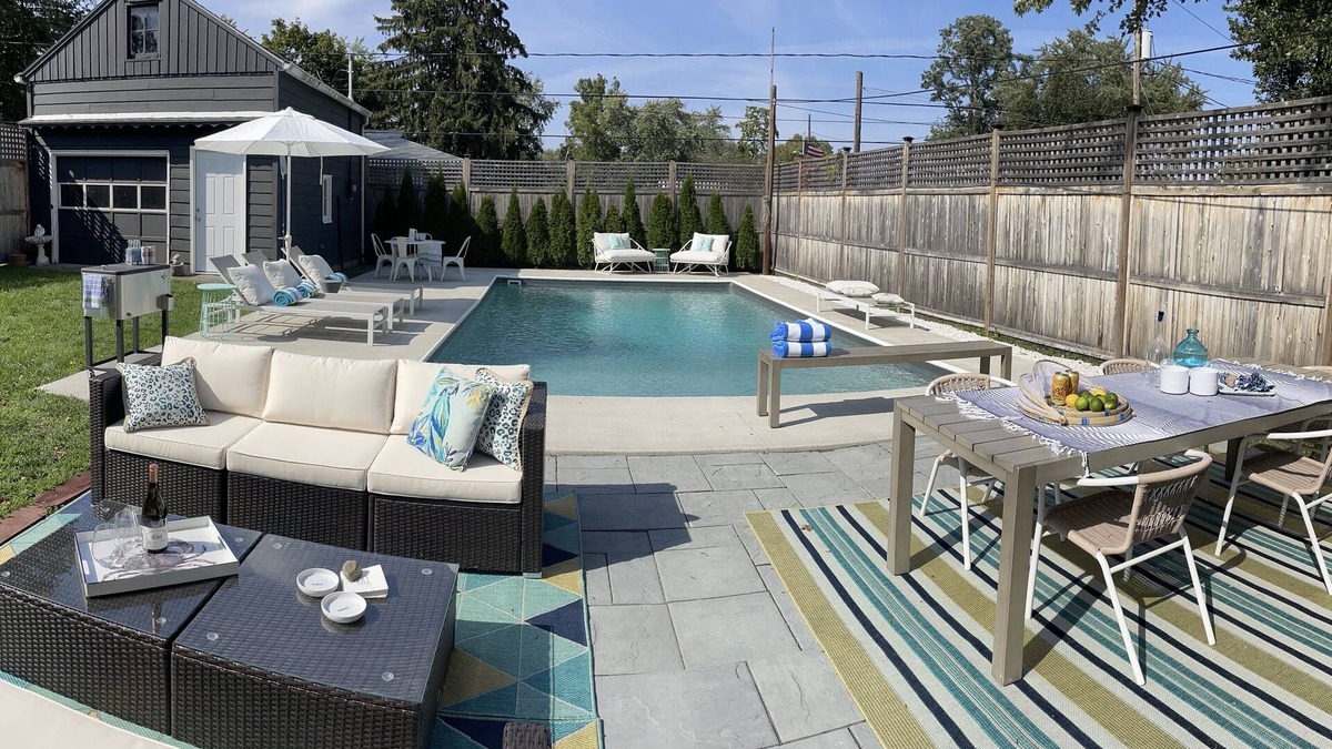 Hudson Cottage | Mid- Century cottage, Outdoor Oasis
