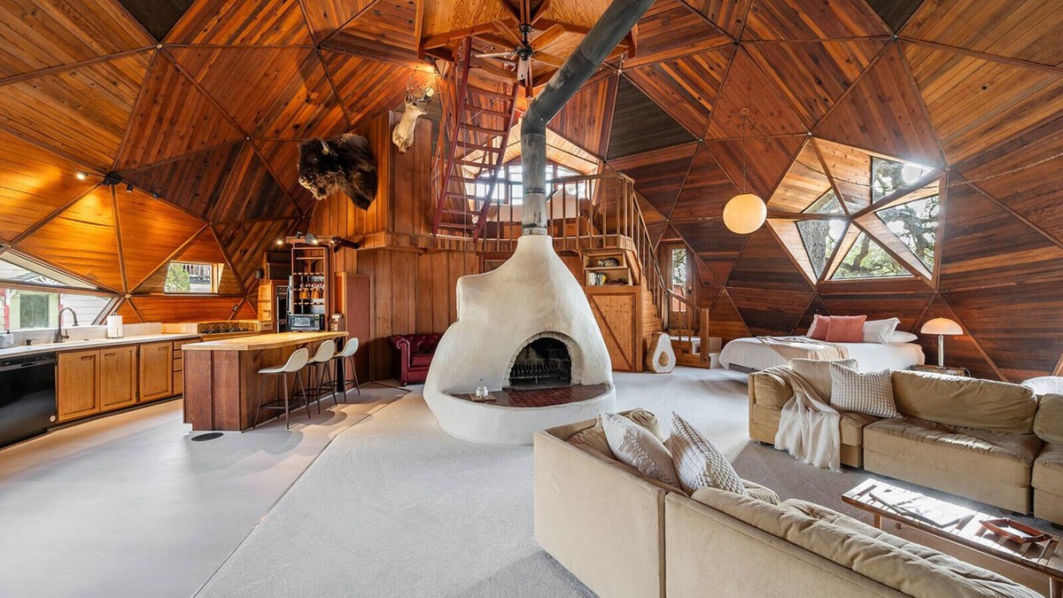 Atascadero House | Mid Century Dome Close to Wineries