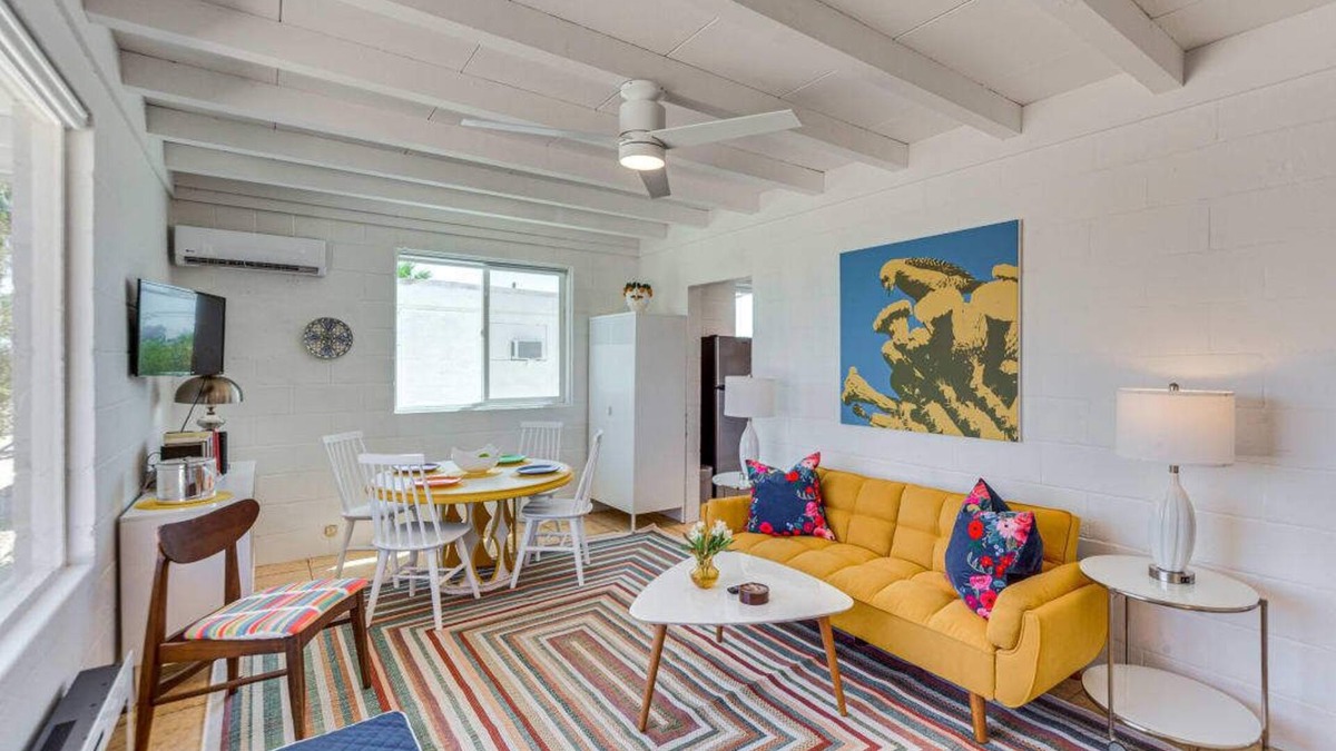 Borrego Springs Cottage | Mid-Century Modern in the Desert