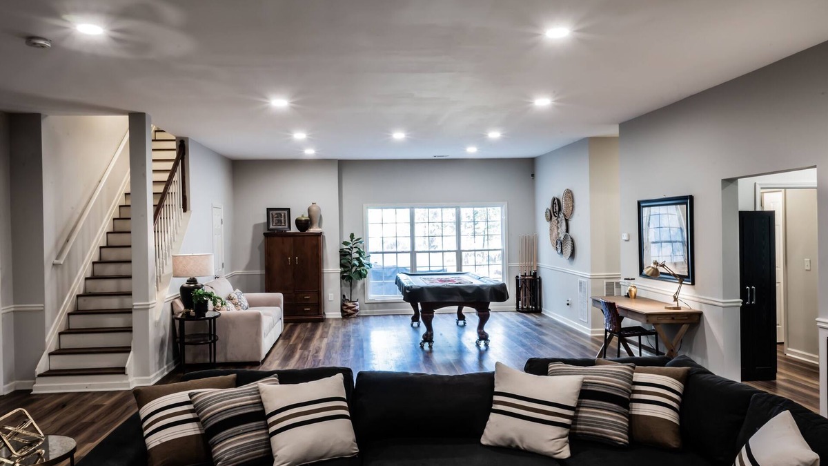 Auburn House | Mid-Century Modern gem in the heart of the country, close to Lake Lanier.