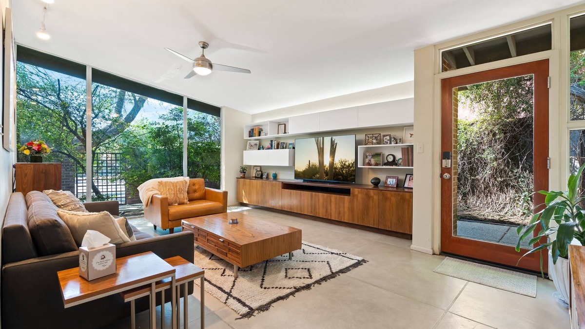 Sam Hughes House | MidCentury Modern in Central Tucson - walk and bike everywhere.