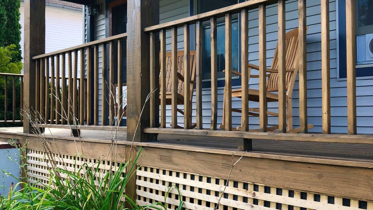 Middlebury House | Middlebury Gem open concept and 5 minutes from town