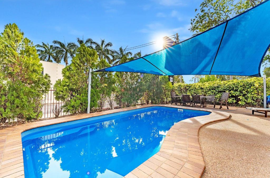 Emerald Hotel | Midlander Motor Inn