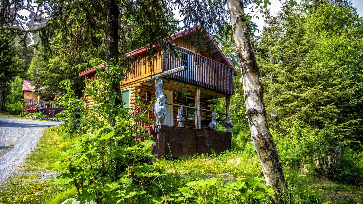 Moose Pass Cabin | Midnight Sun Log Cabins