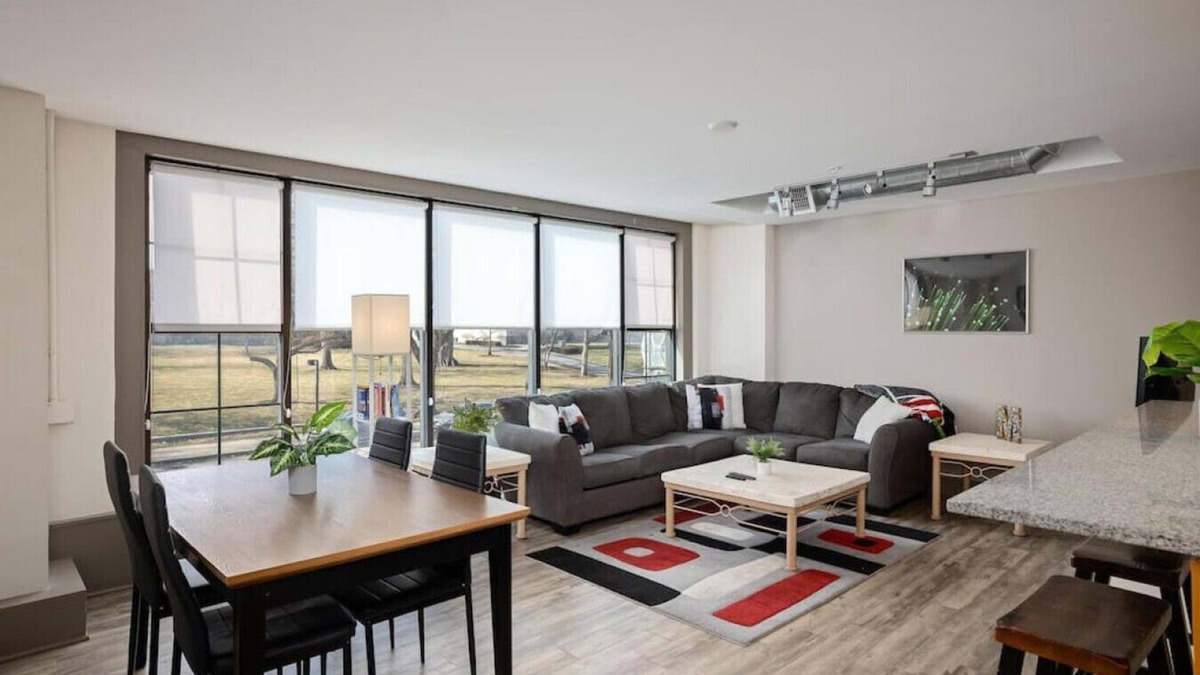 Hanover Place Apartment | ⍟ Midtown 2 bedroom Apartment ⍟