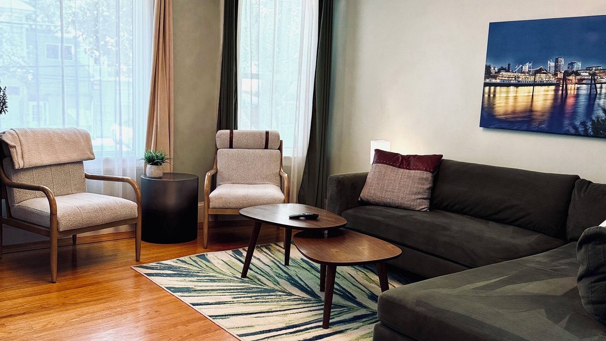 Central Sacramento House | Midtown Retreat: Steps from Ice Blocks Shops