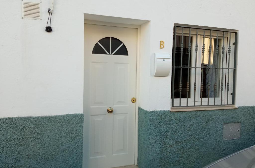 Tijola Apartment | Miguel y Rosa 2