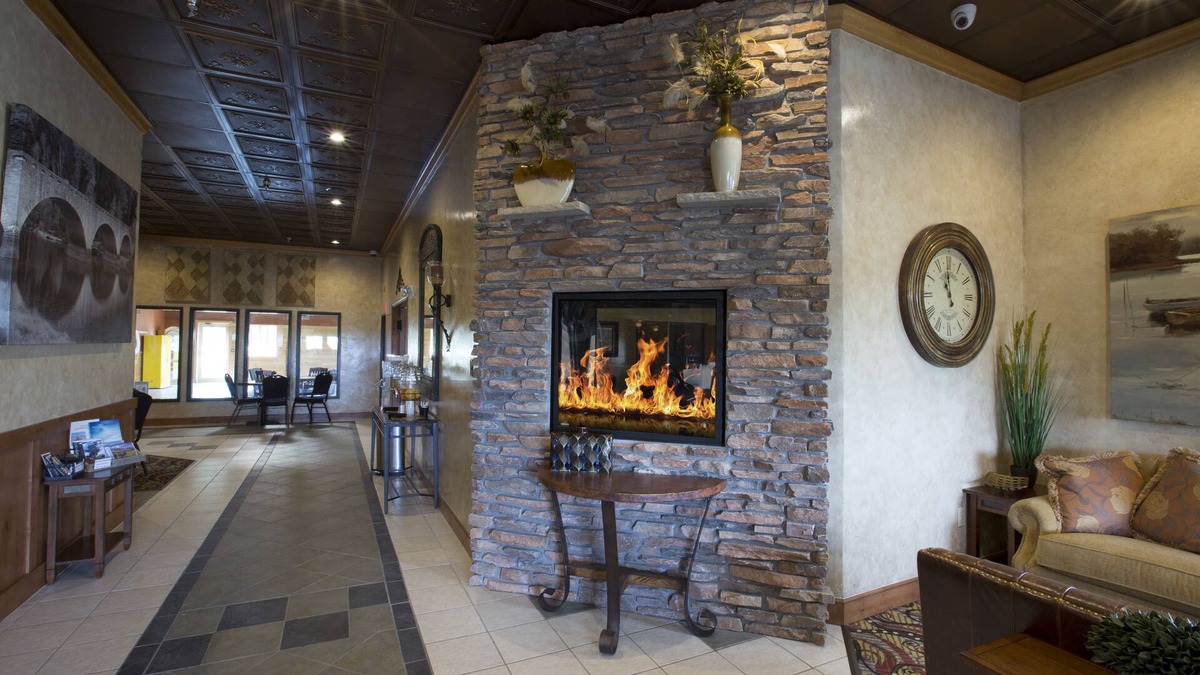 Miles City Hotel | Miles City Hotel & Suites