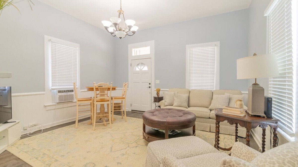 Columbus House | Mill District Bungalow close to Downtown and Fort Moore