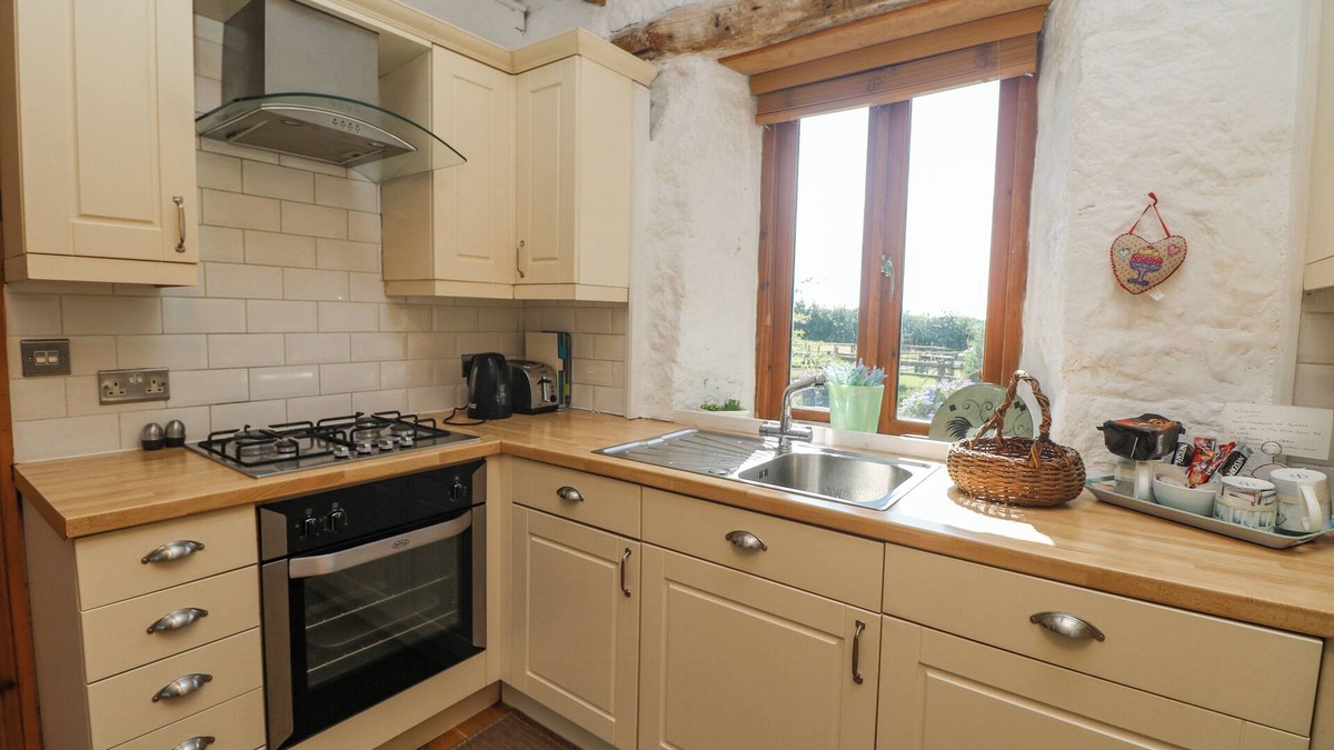 Helston Cottage | Mill