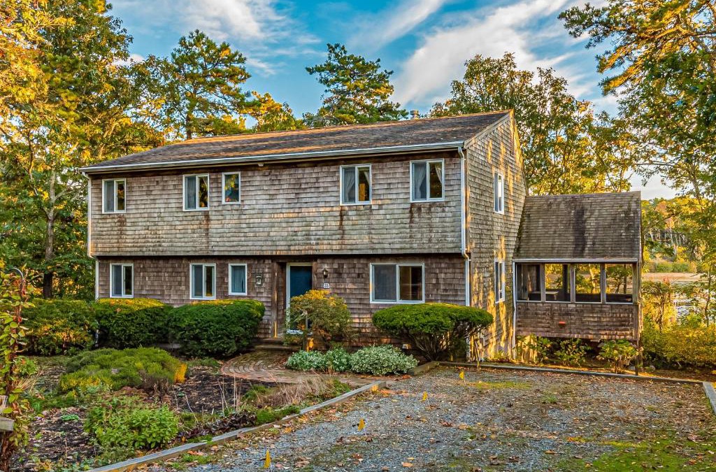 South Chatham House | Mill Pond Vista