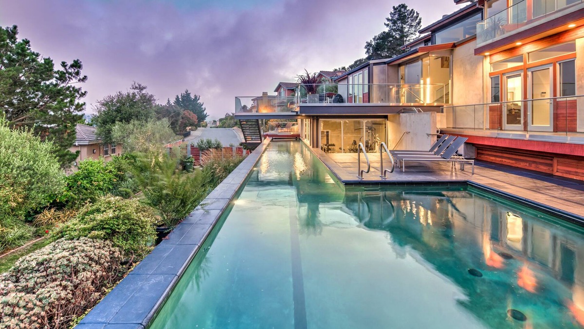 Strawberry House | MILL. VALLEY. MODERN