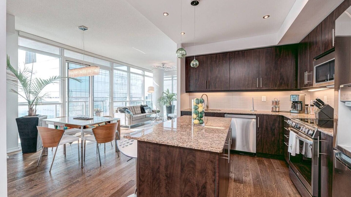 Central Waterfront Condo | Million Dollar Views | Waterfront + Free Parking