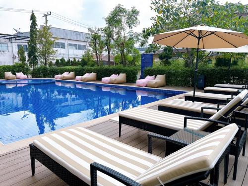 Lat Krabang Hotel | Miloft Suvarnabhumi Airport Hotel