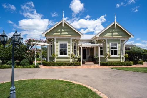 Leamington House | Milton Luxury Villa Accomodation