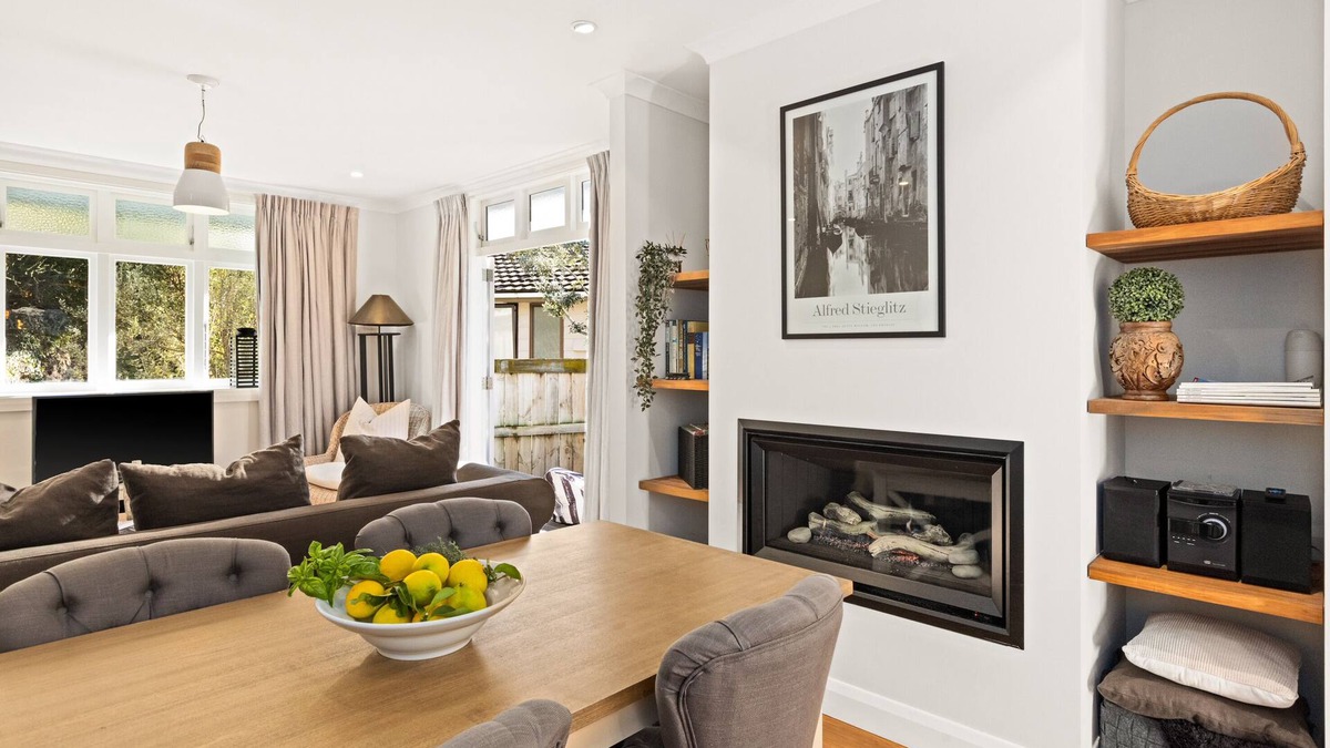 Bluff Hill House | Milton Manors - 101 Pet Friendly House on the Hill