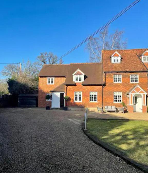 Bentley House | Mimosa Cottage