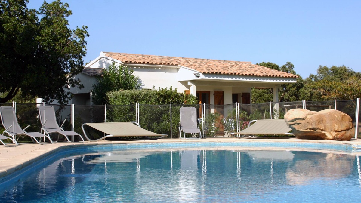 Pinarellu Villa | Mini Villa 2 to 4 people with swimming pool in Ste Lucie de Porto Vecchio near the beach