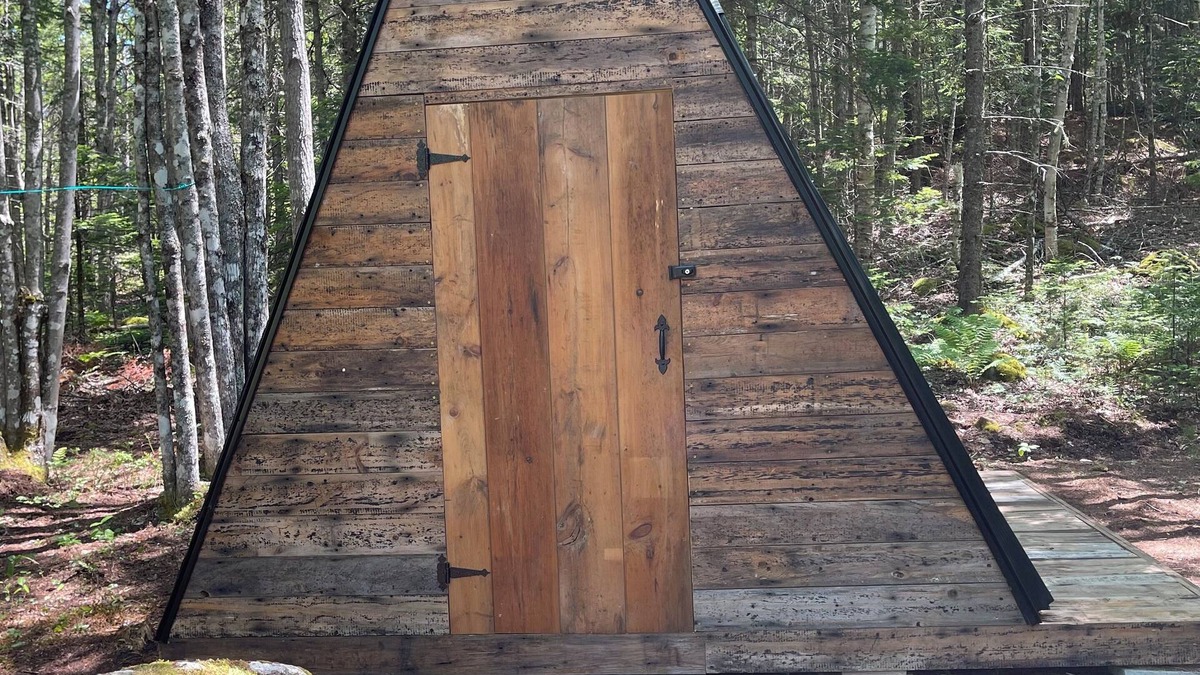 Milbridge Cabin | Miners Den Balsam Hill Cabins Milbridge