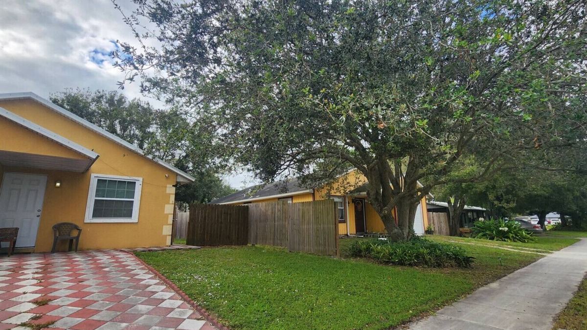 Florida Ridge Apartment | Mini Apartment Getaway In Vero BeachFlorida