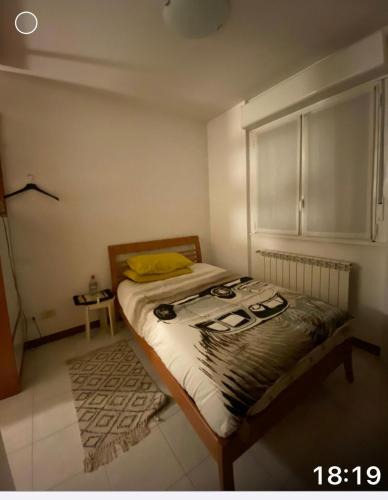 Dalmine Apartment | Mini Appartamento Rosso