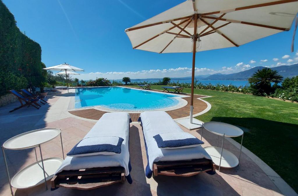 Frader House | MINI DI LUSSO CON PISCINA
