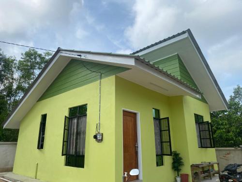 Kampung Ru Tapai House | mini homestay jasa rajin
