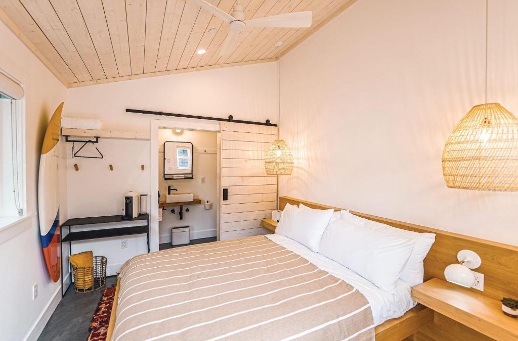 Stinson Beach House | Mini Shortboard Room with a Queen Bed
