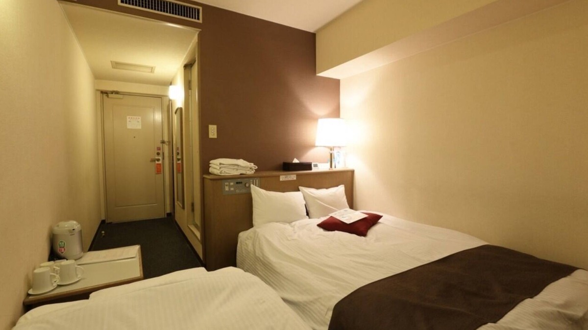 Nishishinsaibashi Hotel | Mini Twin Room Smoking/Osaka Ōsaka