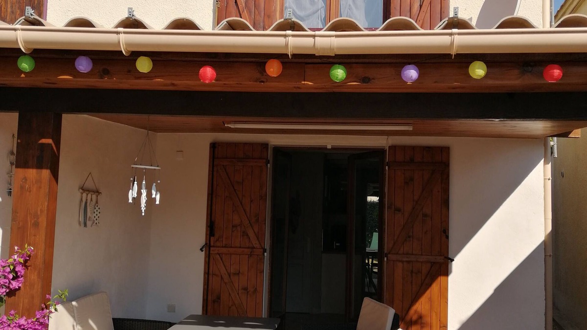 Poggio-Mezzana House | Mini Villa Climatisée les Pieds Dans L'eau
