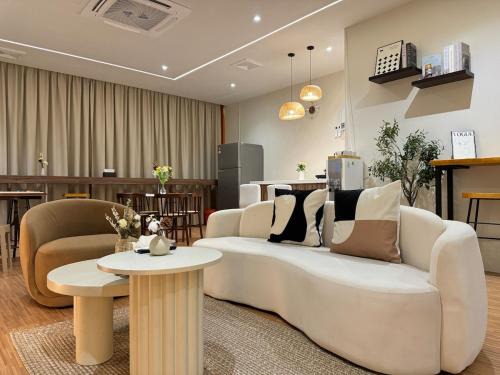 Cheras Apartment | Minimalist Muji Style shop lot