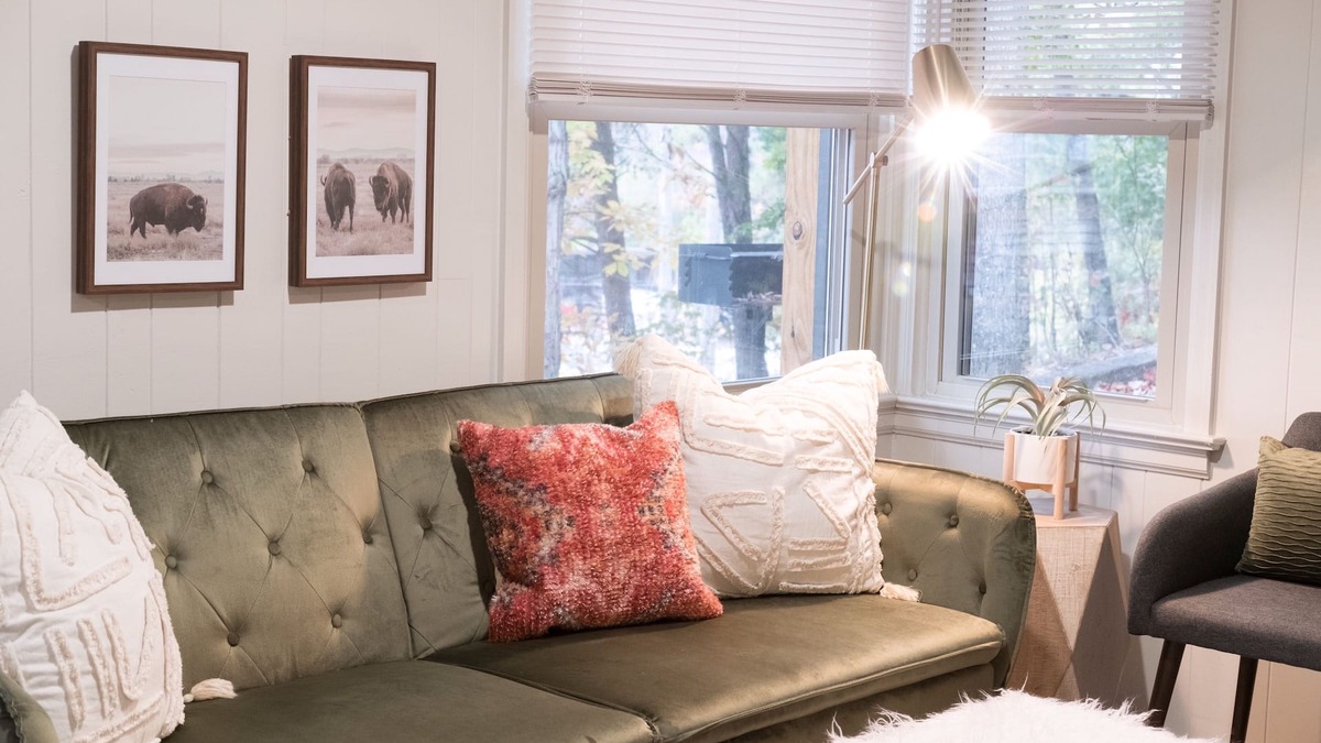 Johnson City Apartment | Minimalist-Style Apartment within walking distance of Downtown Johnson City