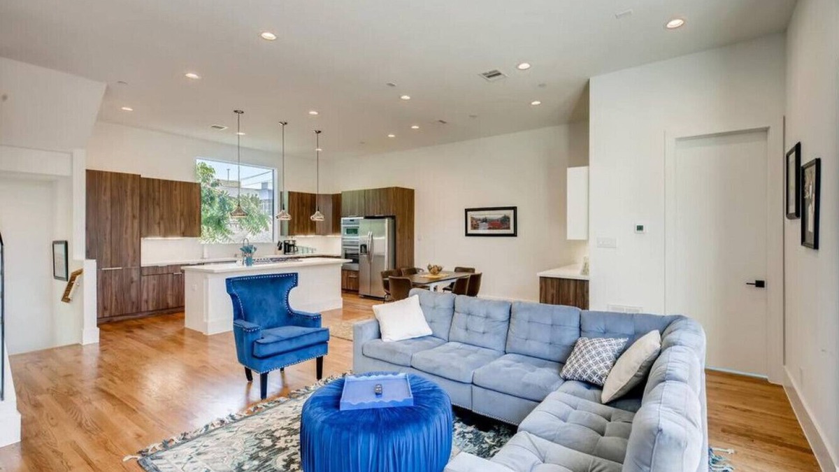Neartown House | Mins To DT Houston/4-Story/7 Beds/City Viewsnn